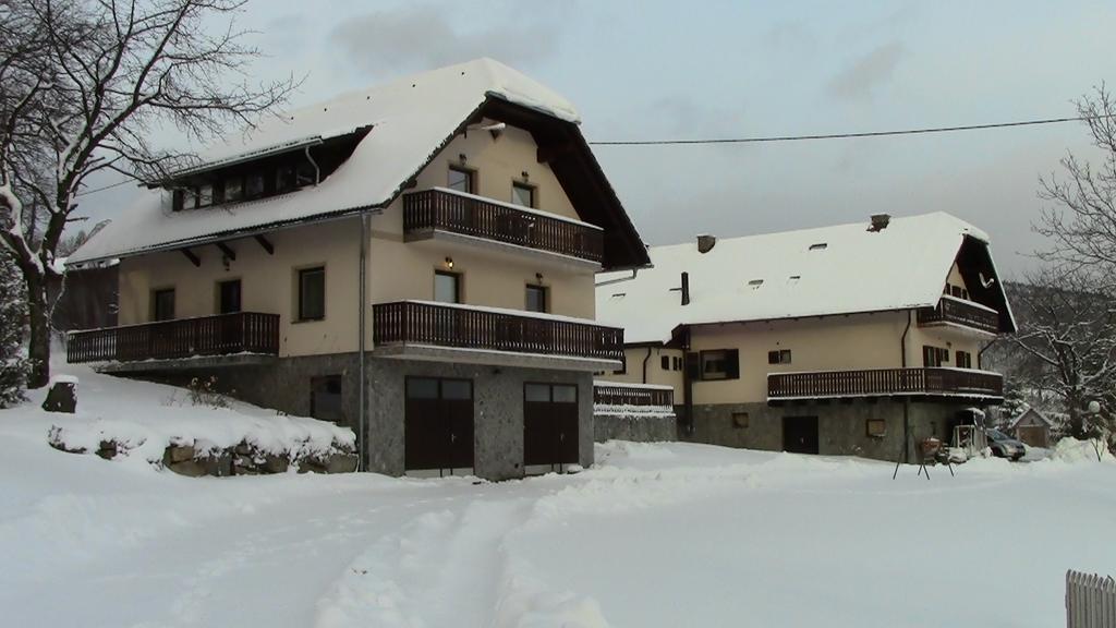 Hotel Tourist Farm Pacnik Resnik Exteriér fotografie